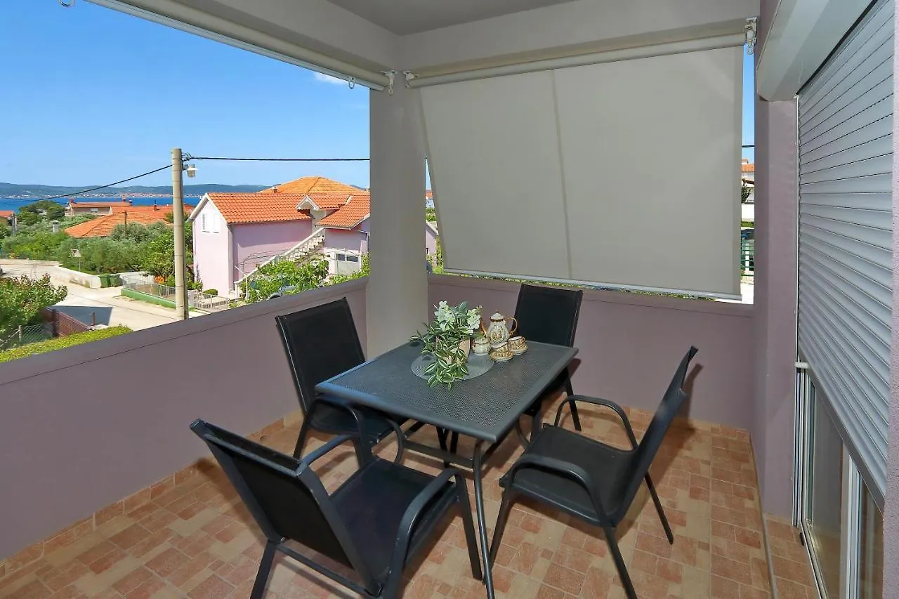 Apartments Adrian Bibinje 0*,  Κροατία
