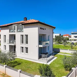 Navi Apartment