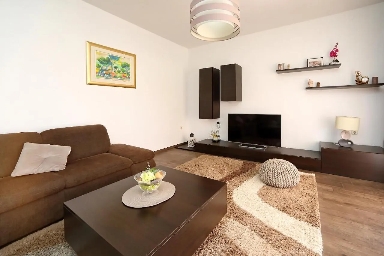 Apartments Adrian Bibinje Croatia