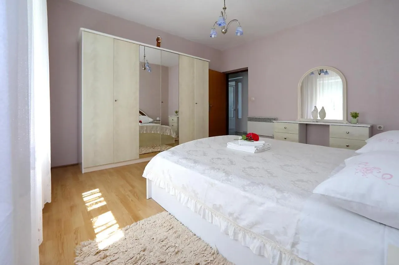 Apartments Adrian Bibinje
