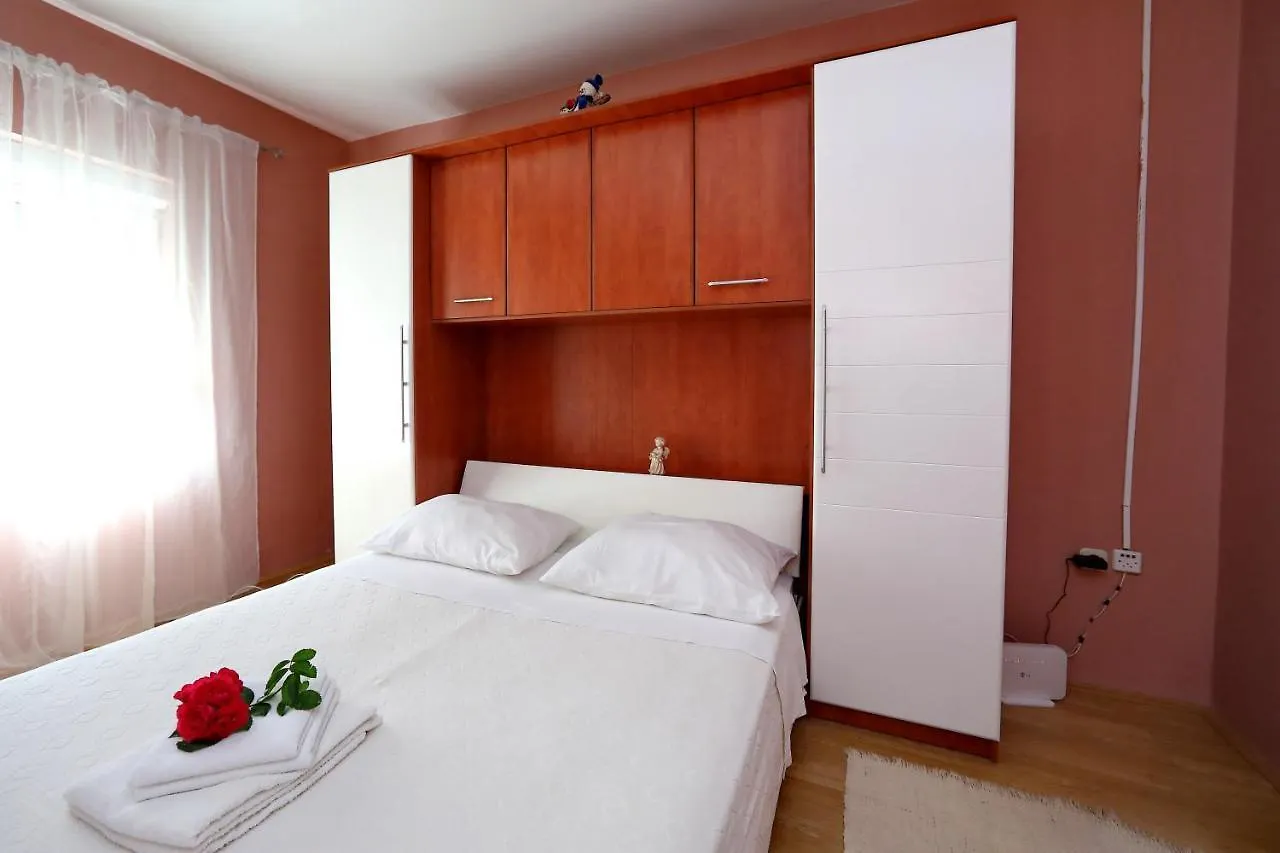 Apartments Adrian Bibinje