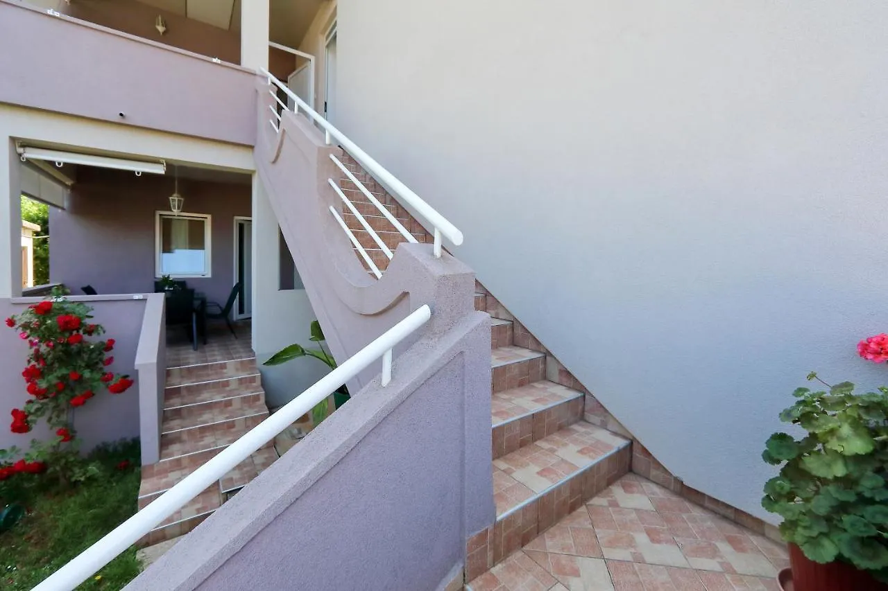 Apartments Adrian Bibinje